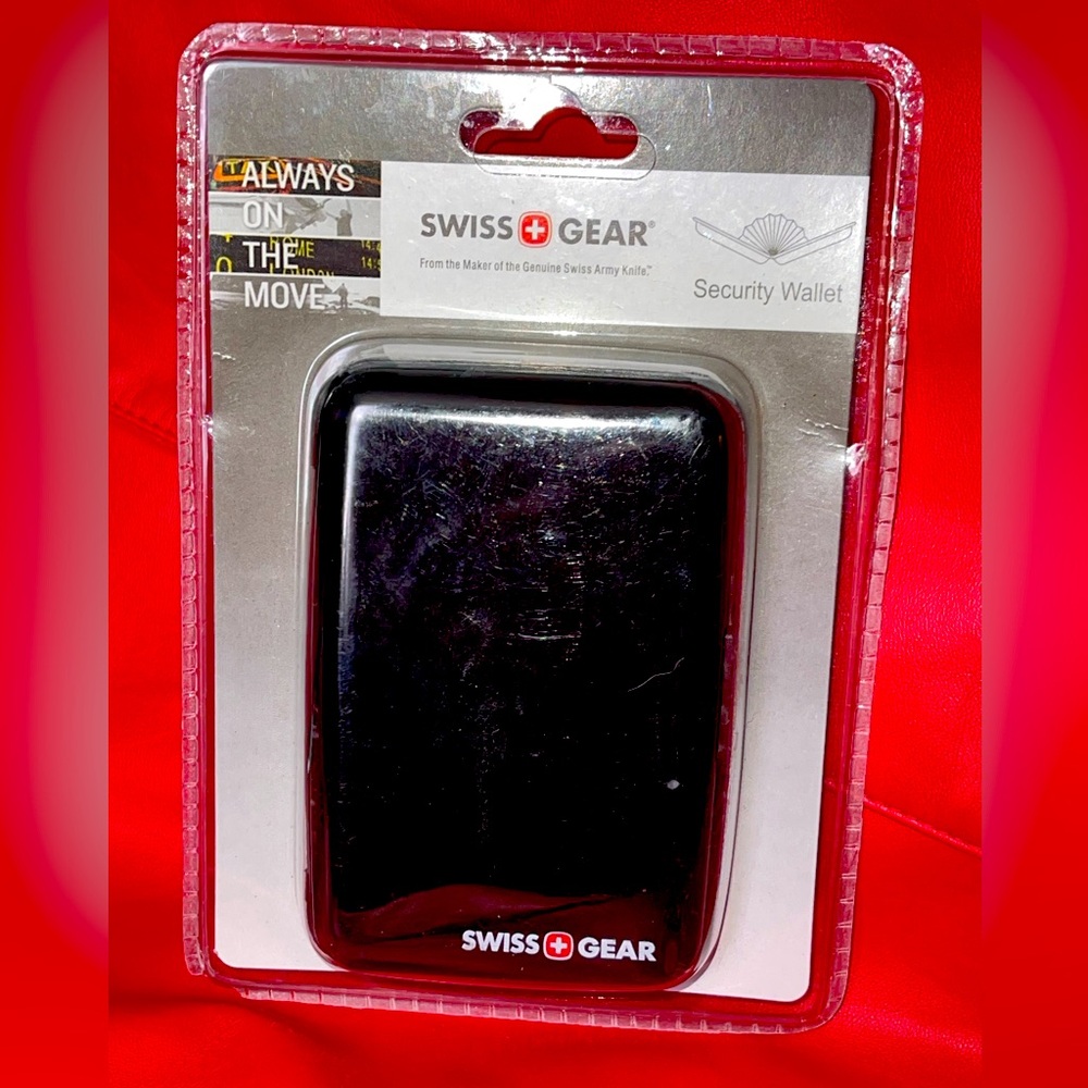 Swiss Gear Unisex Security Wallet. NIP